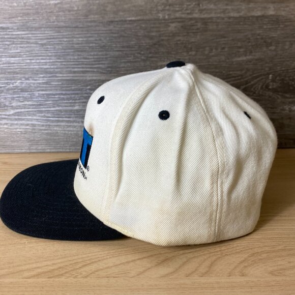 Vintage CMT Country Music Television Hat Cap Snapback White Cream - Picture 4 of 9